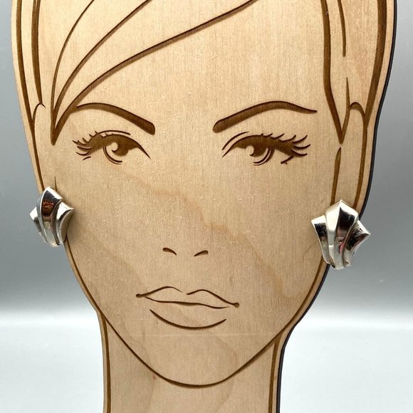 Vintage Baroque Flourish Earrings, Silver Tone Clip On Ornate - Picture 4 of 5